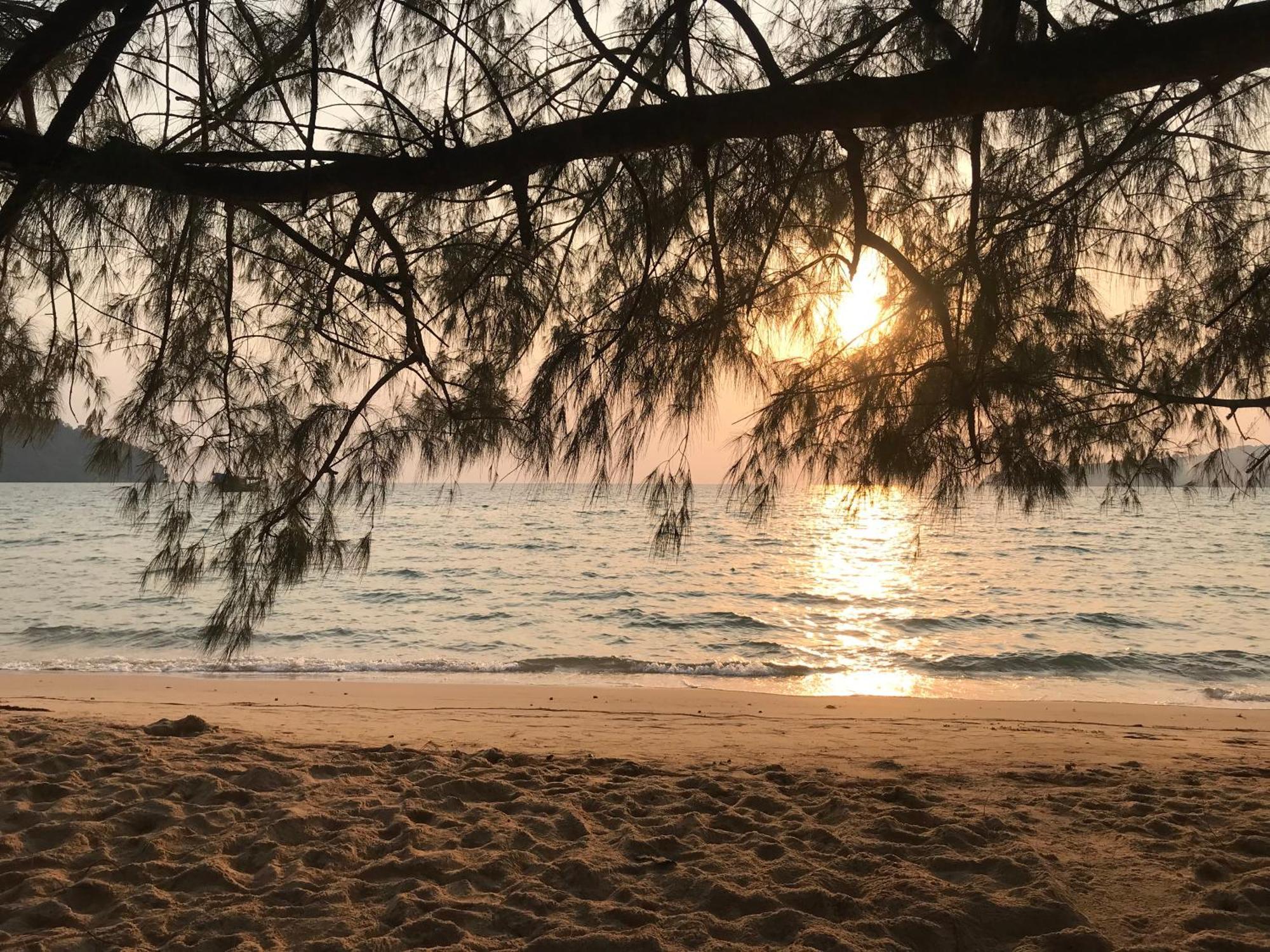 Naks Shack Vandrarhem Koh Ta Kiev Exteriör bild