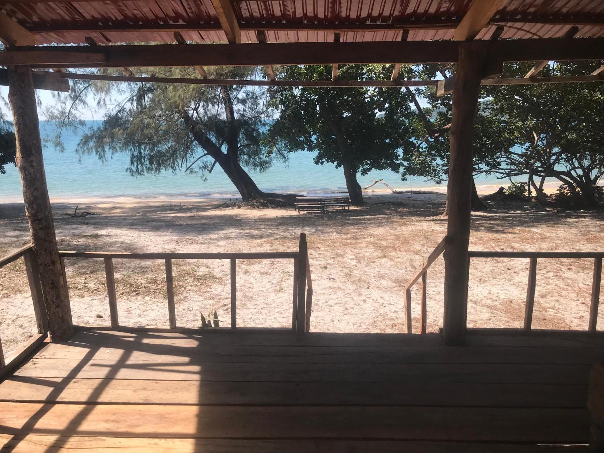 Naks Shack Vandrarhem Koh Ta Kiev Exteriör bild